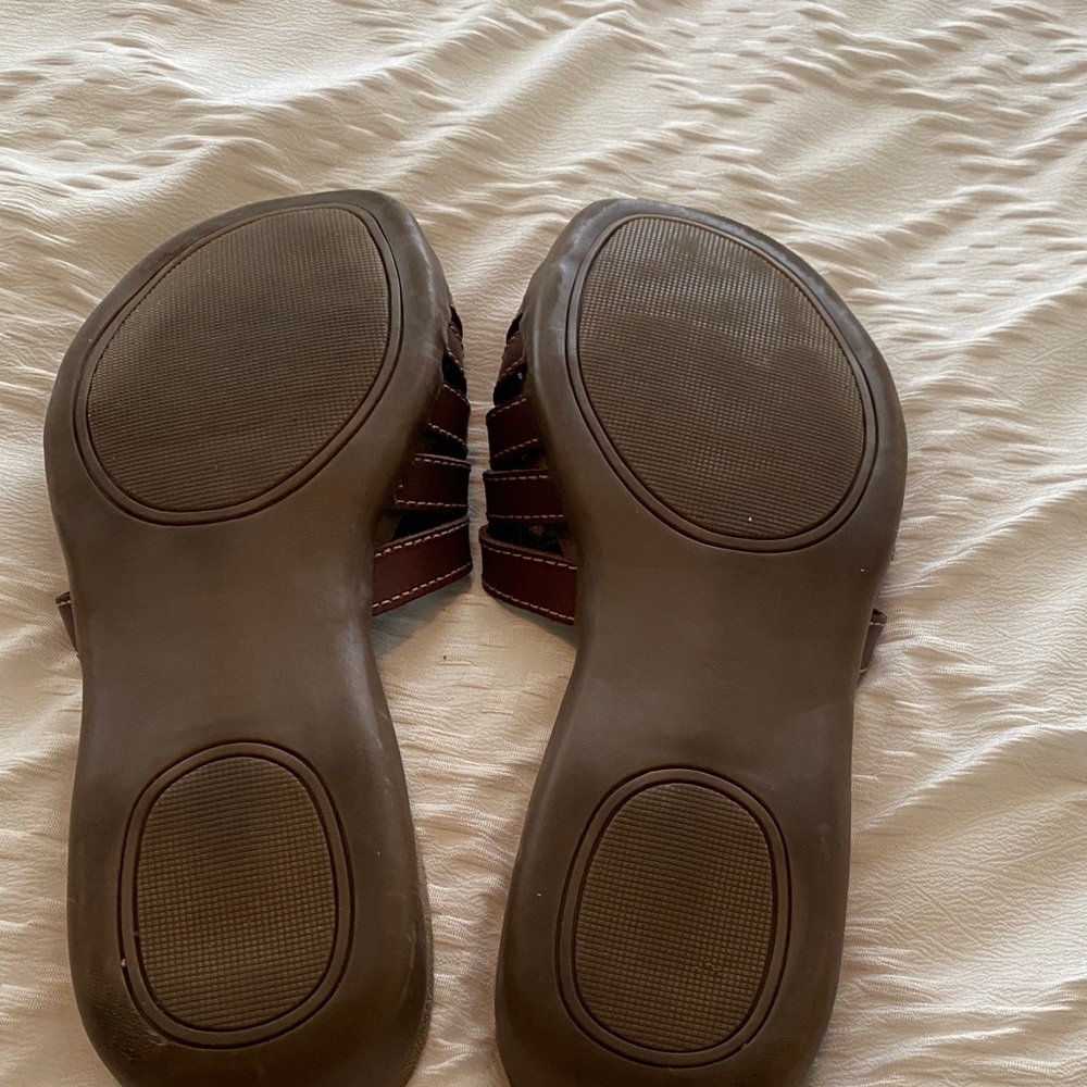 Array Brown Floral Layered Slide Sandals - Picture 2 of 4